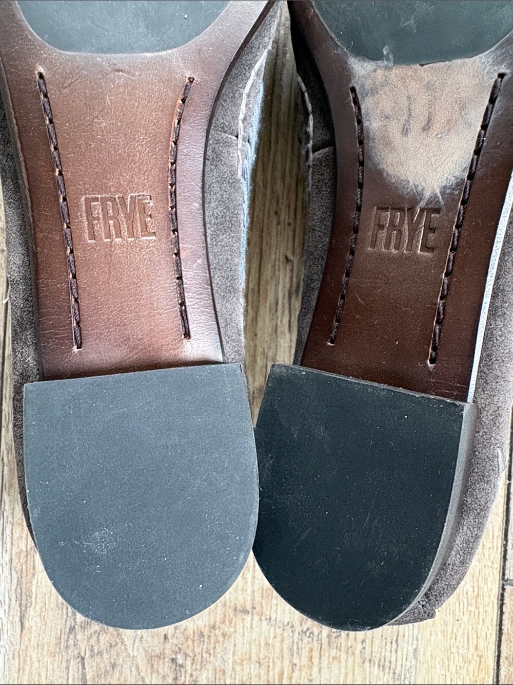 Frye Gray Studded Embroidered Pointy Suede Flats Size 6.5 - Picture 11 of 13